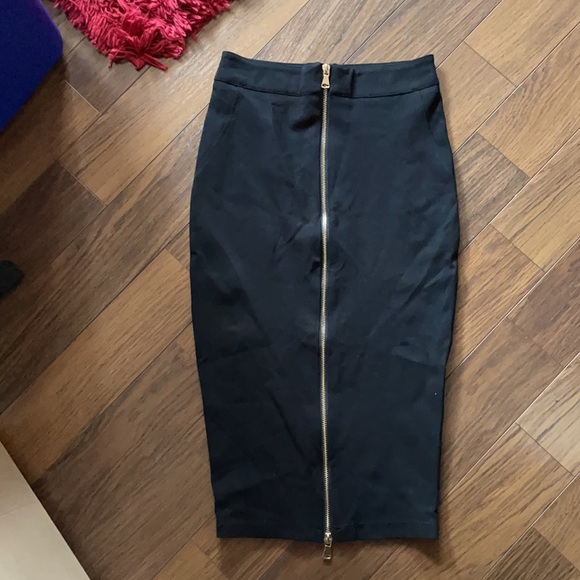 Long pencil skirt - Picture 2 of 2